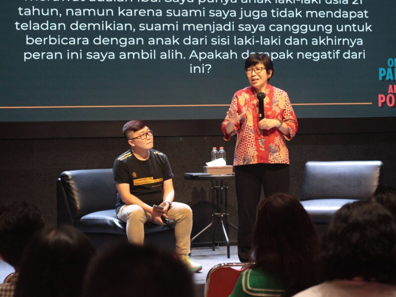 Seminar “Ortu Parno Anak Porno”